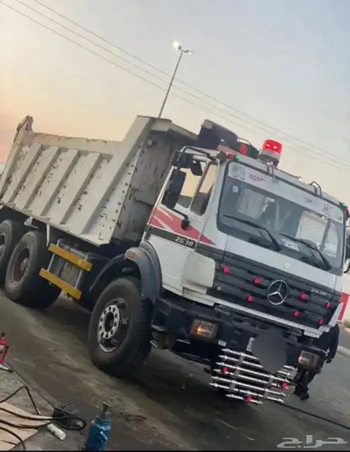 قلابات للايجار 1