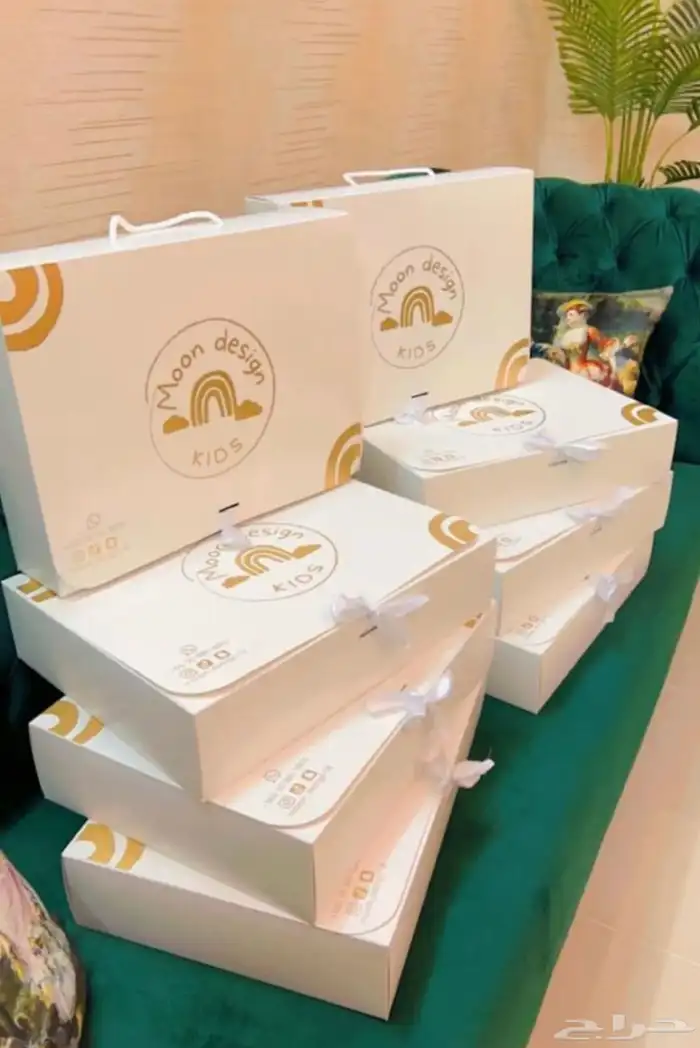 مطبعه مطبوعات طباعه كروت لوحات ستكرات اكياس بوكسات اكواب 40