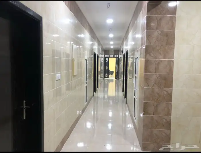 شقق عزاب مفروشة قرب الهيئة 4