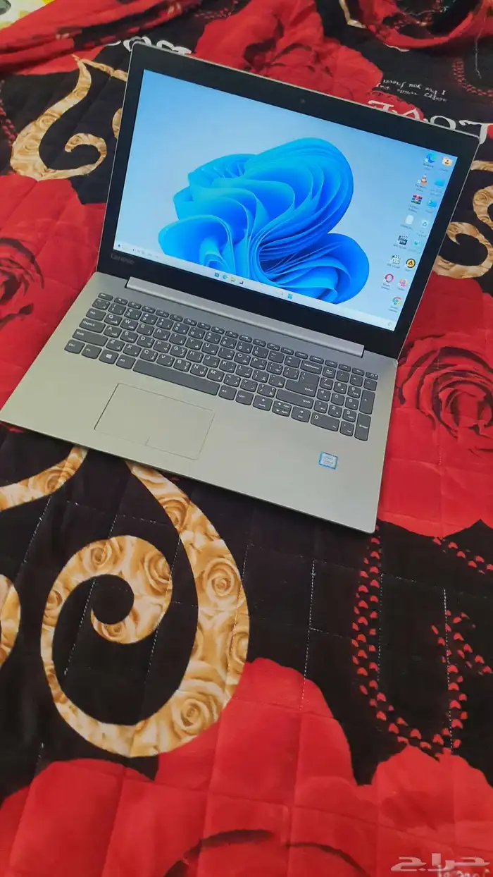 لاب توب لينوفو كور i3 الجيل الثامن نظيف شبه جديد 4