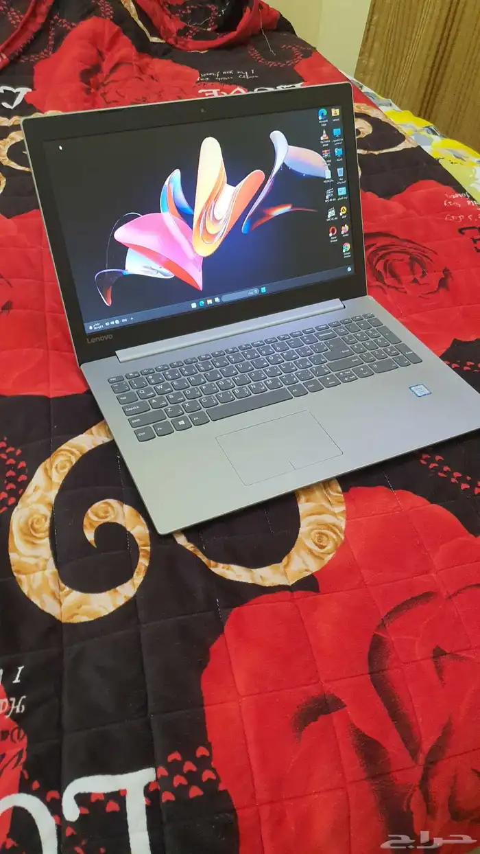 لاب توب لينوفو كور i3 الجيل الثامن نظيف شبه جديد 3