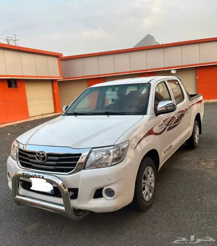 هايلوكس 2015مخزن 0