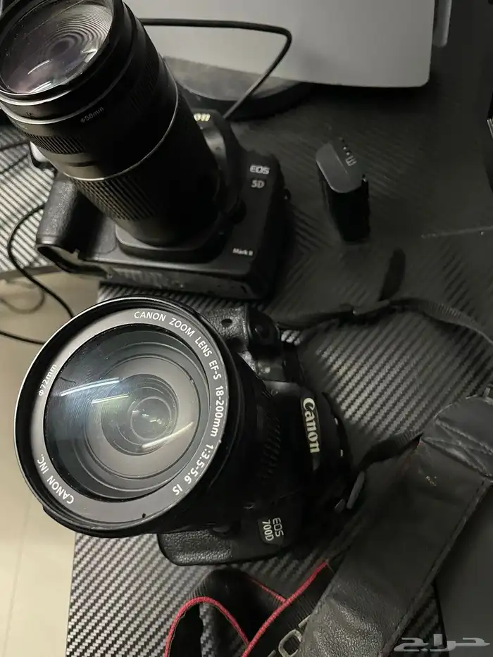 كاميرا كانون 5D   عدسة احترافية 0