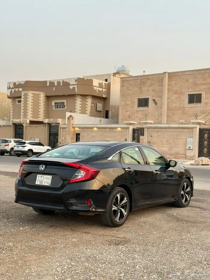سيفيك 10