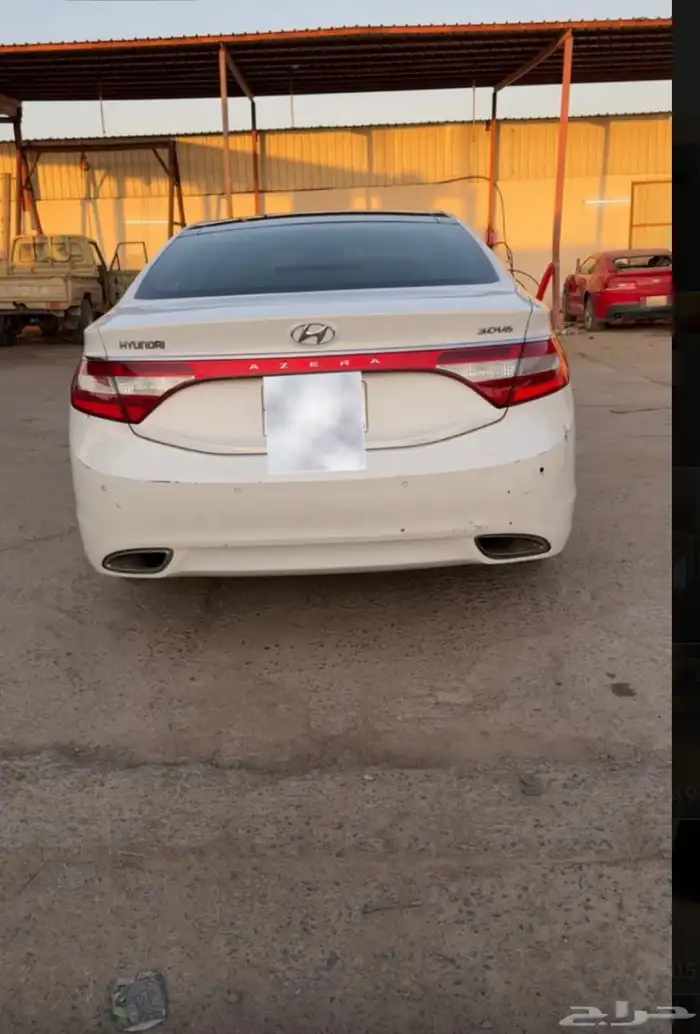 هيونداي ازير 2012 1