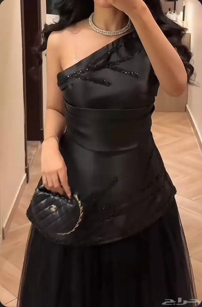 فستان اسود 0