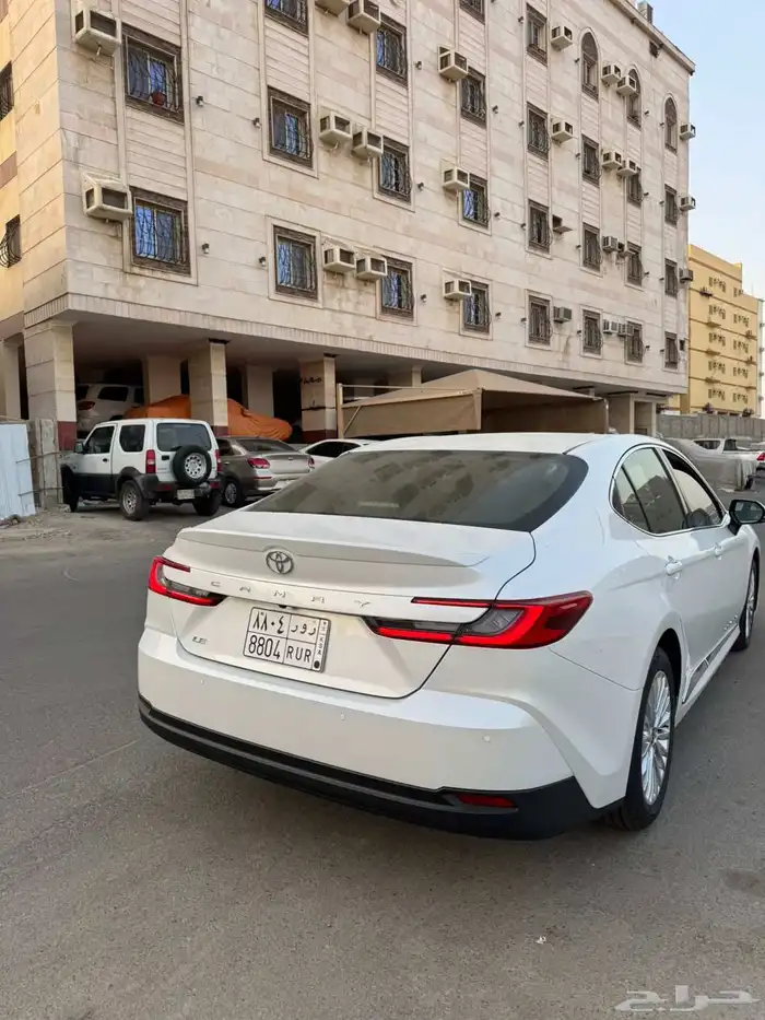 تويوتا كامري 2025 11