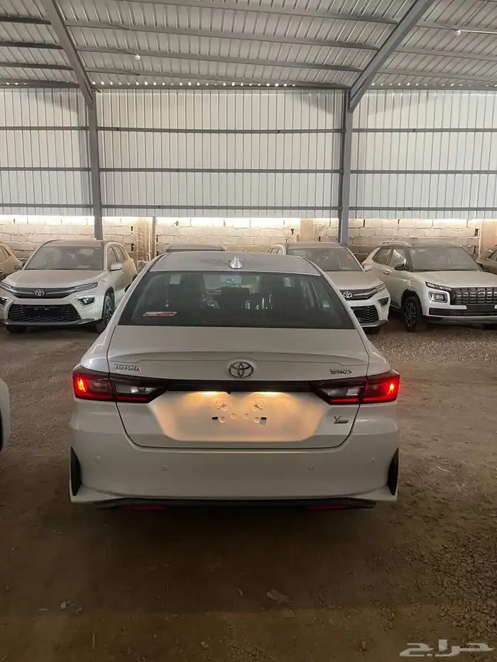 تويوتا يارس Y 2026 - أبيض لؤلؤي 1