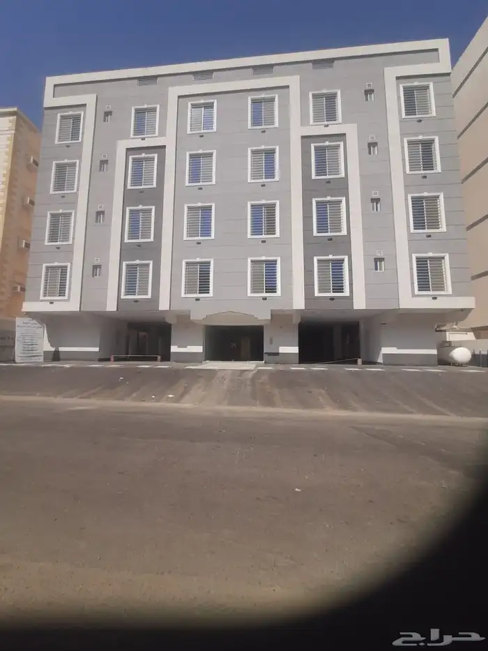 ( عرض 62 ) شقق جديدة للبيع في جدة حي الشفاء 0