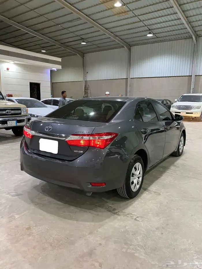 للبيع كورلا 2015 2