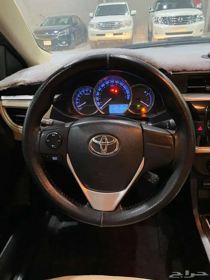 للبيع كورلا 2015 14