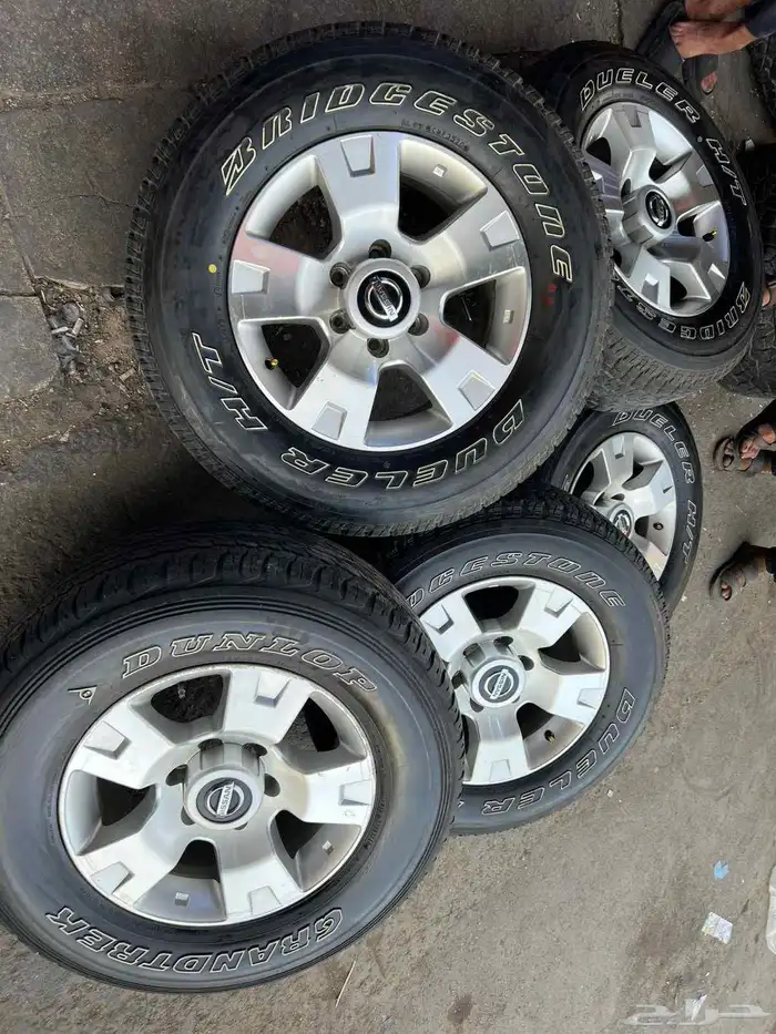 جنوط فتك مقاس 17 مع كفرات برجستون مقاس 275.65.17 وكاله 14