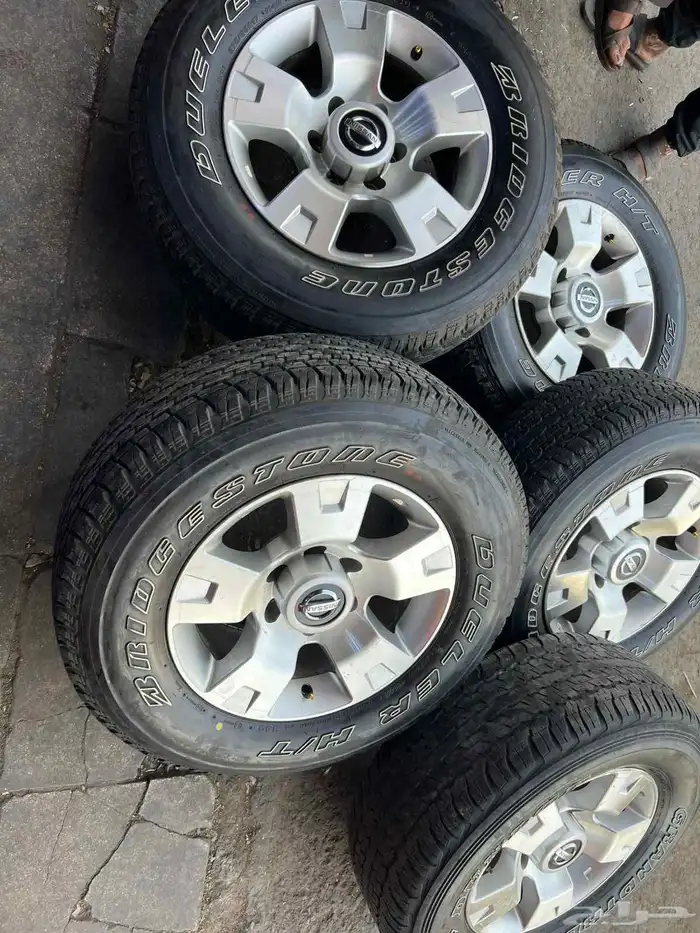 جنوط فتك مقاس 17 مع كفرات برجستون مقاس 275.65.17 وكاله 16