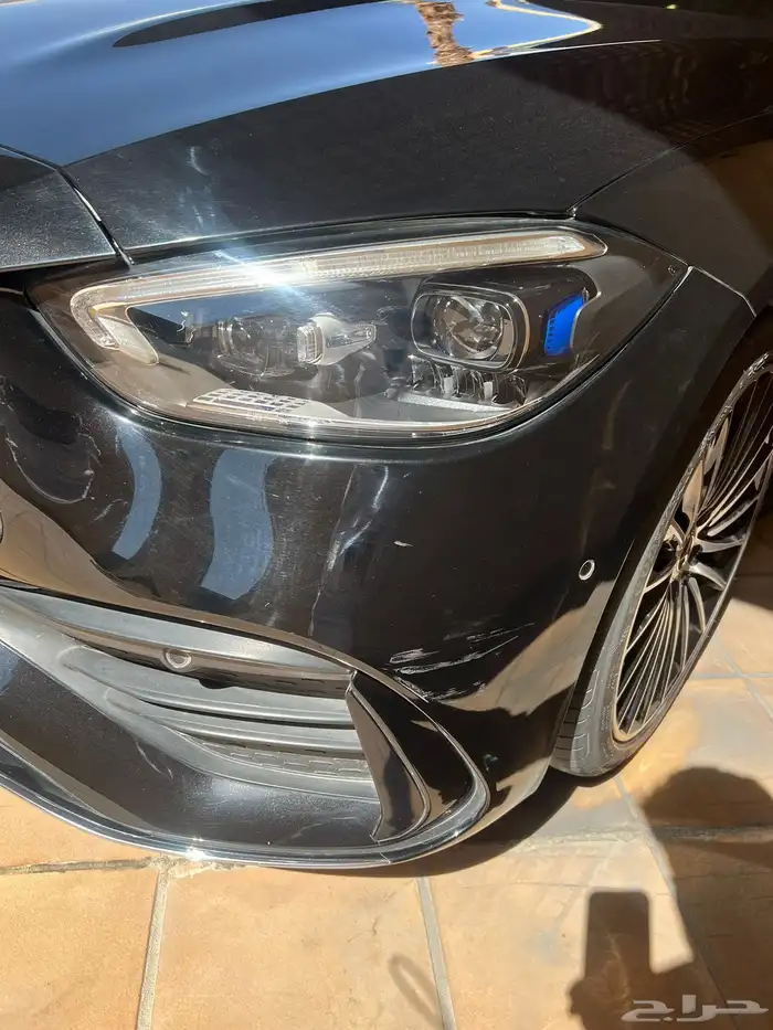 مرسيدس C300 2023 4