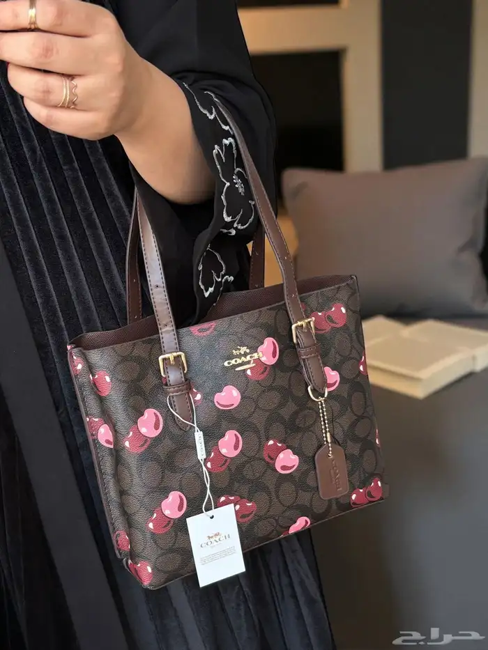 شنط كوتش شنط نسائيه شامل التوصيل ودفع عند الاستلام 10