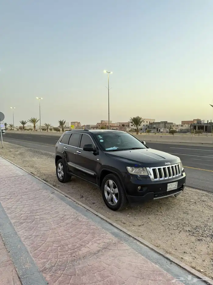 جراند شروكي 2011 0