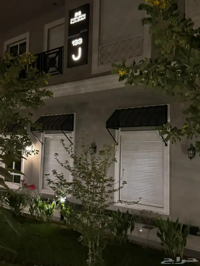 للإيجار شقة جديدة شمال الرياض بالمطبخ وكامل الأجهزة 12