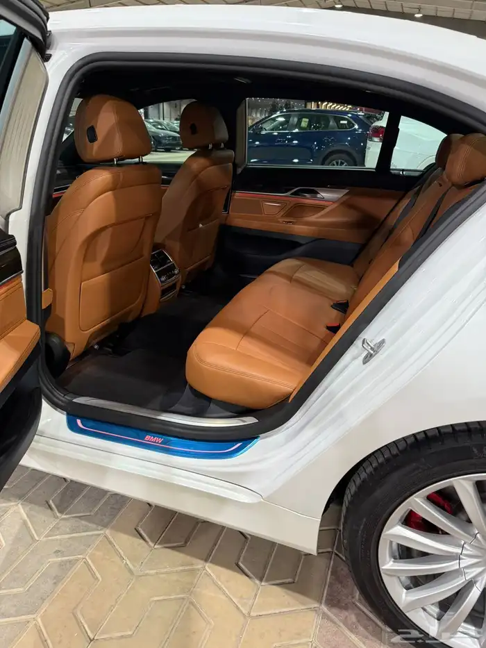 بي ام دبليو 730 الناغي 2021 ممشى قليل 21