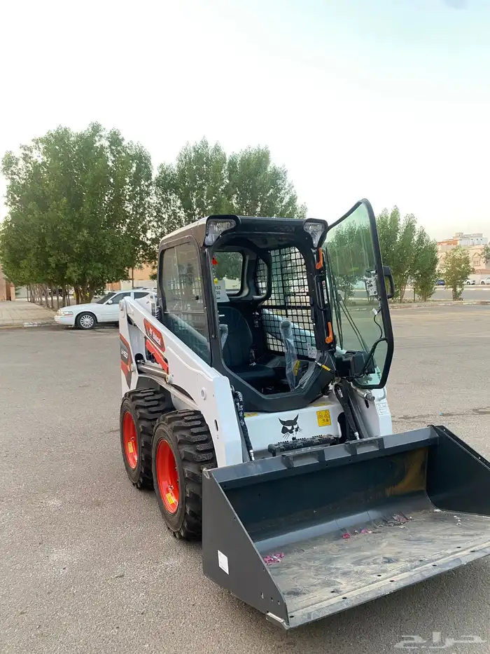بوبكات 450 للايجار 2