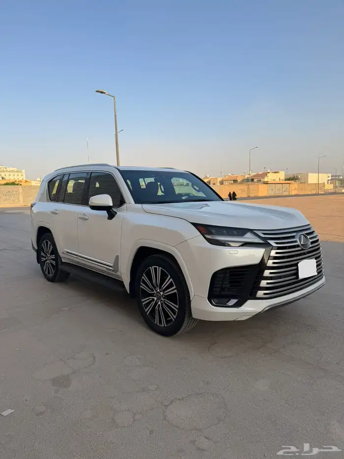 جيب لكزس 2024 BB 2