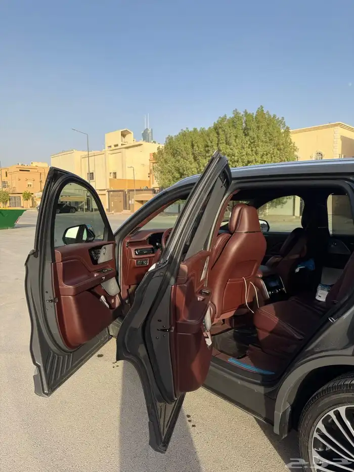 لينكول مديل 2022 7