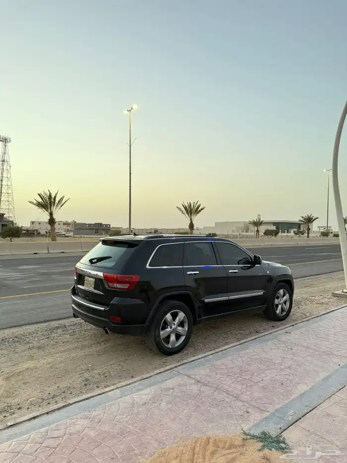 جراند شروكي 2011 3