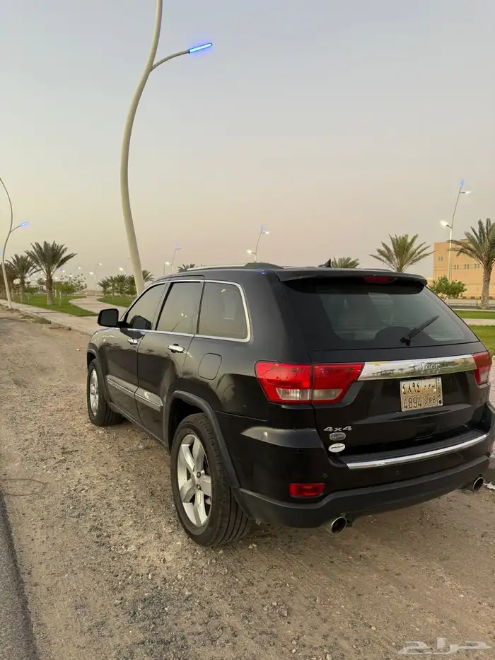 جراند شروكي 2011 4