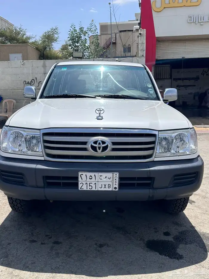 صالون هدد 2006 مخزن ماشي104000 قابل للزياده البسيطه 4