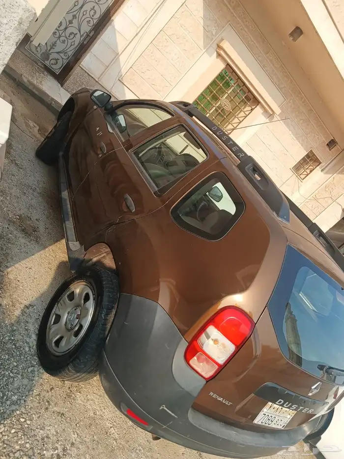 رينو داستر 1