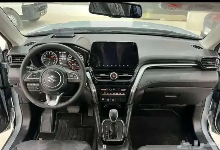 اقل سعر بالسوق سوزوكي جراند فيتارا اصفار 1