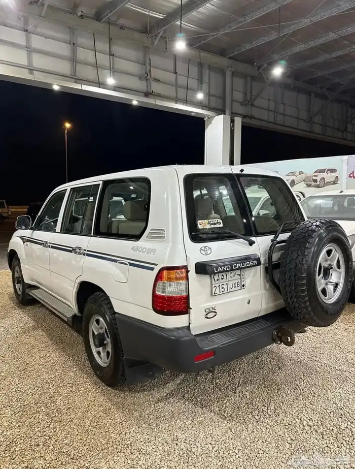 صالون هدد 2006 مخزن ماشي104000 قابل للزياده البسيطه 35