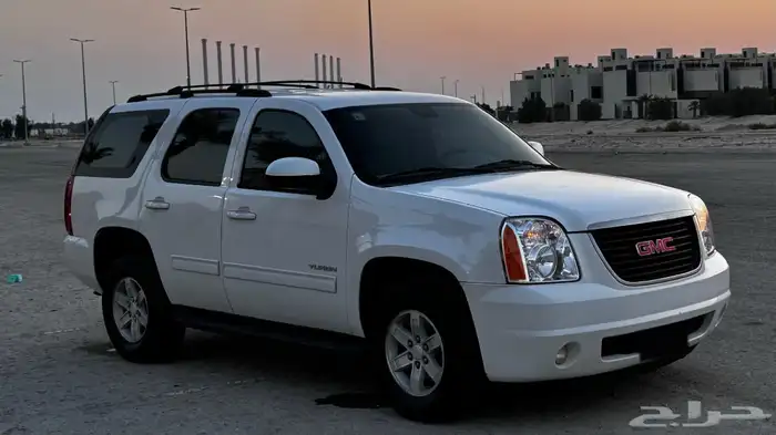 للبيع يوكن 2012 4