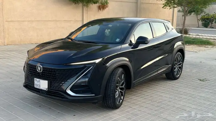 شانجان يوني تي 2023 من المالك الأول 0