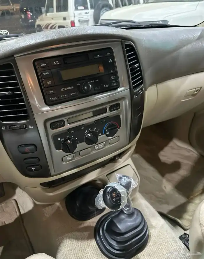 صالون هدد 2006 مخزن ماشي104000 قابل للزياده البسيطه 27