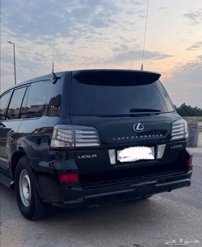 قطع لكزس ال اكس 570 اصلي وكآله بسعر طيب 15