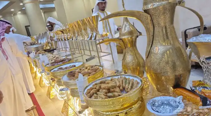 قهوجين قهوجيات مضيفين مضيفات 2