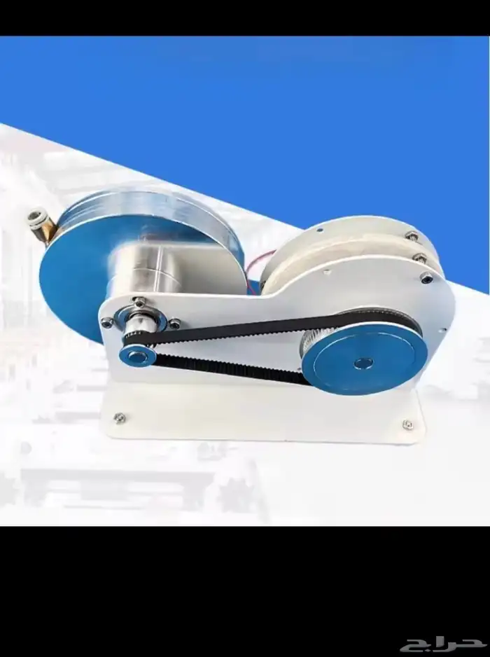 الآلة نموذج لمولد توربيني من نوع تسلا Tesla turbine generato 2