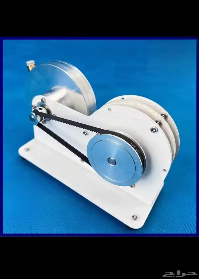 الآلة نموذج لمولد توربيني من نوع تسلا Tesla turbine generato 0