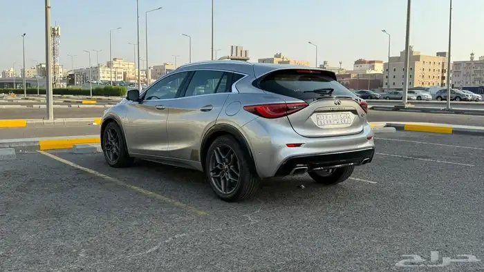انفينتي Q30 6