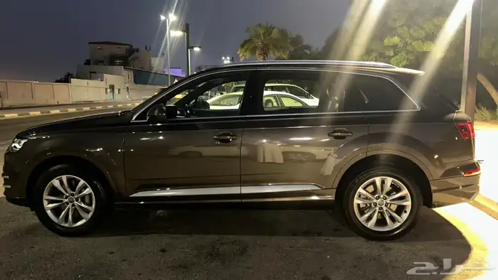 للبيع اودي Q7 3