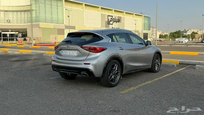 انفينتي Q30 7