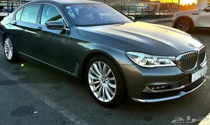 بي ام دبليو الناغي 740 0