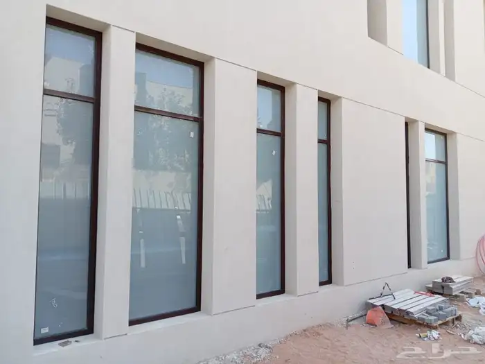 زجاج سيكوريت ودرابزين وكلادينج 10