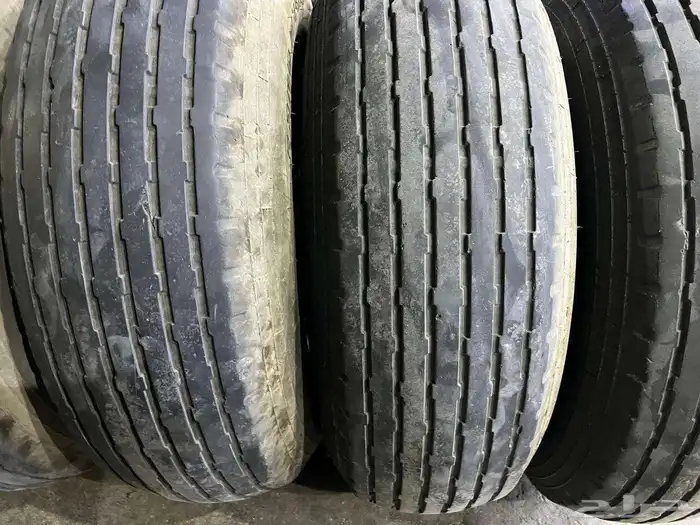 كفرات بالون ديرو 900.17 مع جنوط برايد خمس مسامر جيب لاندكروز 13