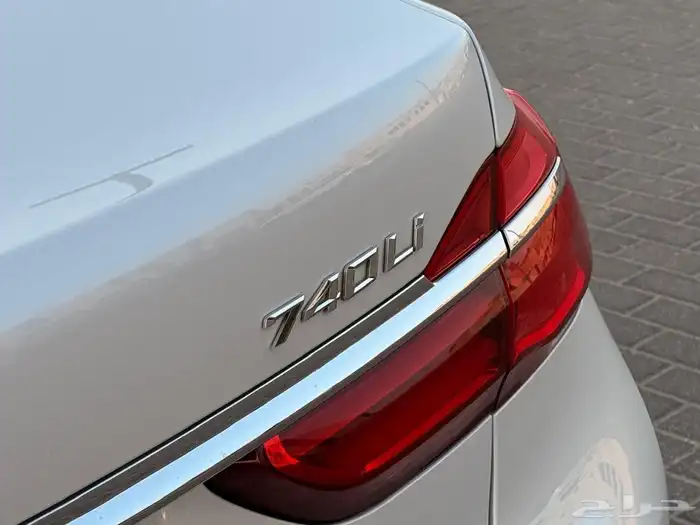 بي ام دبليو 740Li 2016 15
