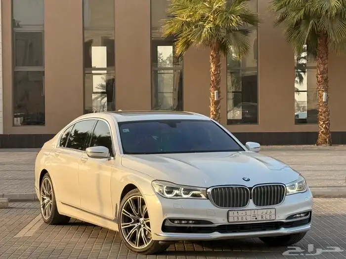بي ام دبليو 740Li 2016 4