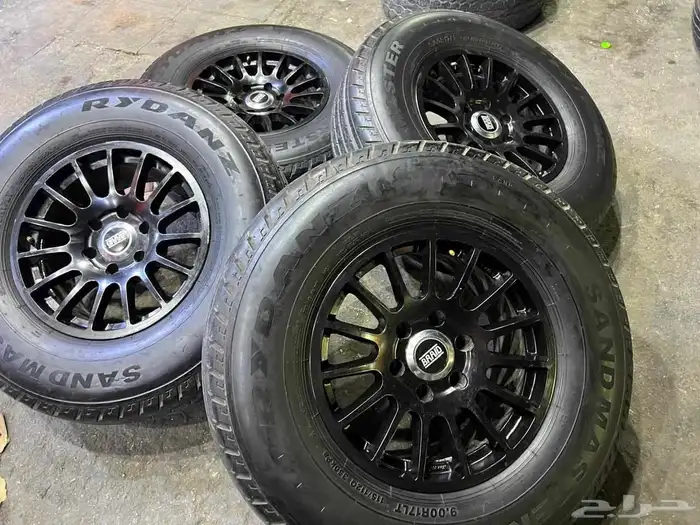 كفرات شاهين 900.17 مع جنوط برايد اسود جمس سيرا 3