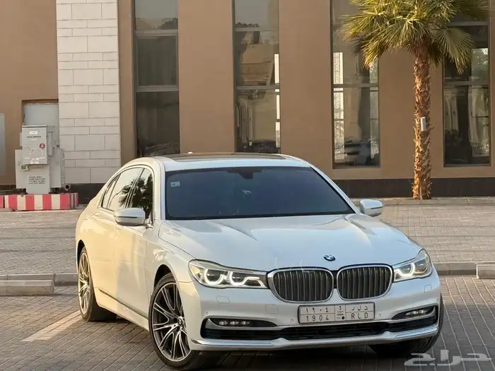 بي ام دبليو 740Li 2016 5