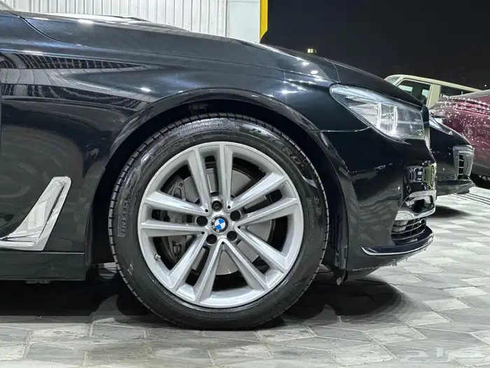 بي ام 740Li موديل 2019 6