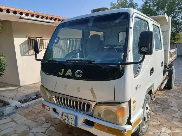 دينه جاك قلاب م 2013 نظيف للبيع 0